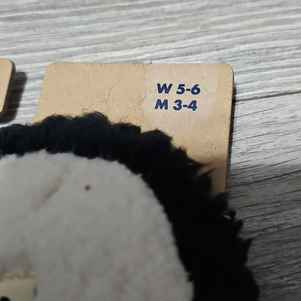Nwt dearfoams penguins slippers unisex - Picture 2 of 3